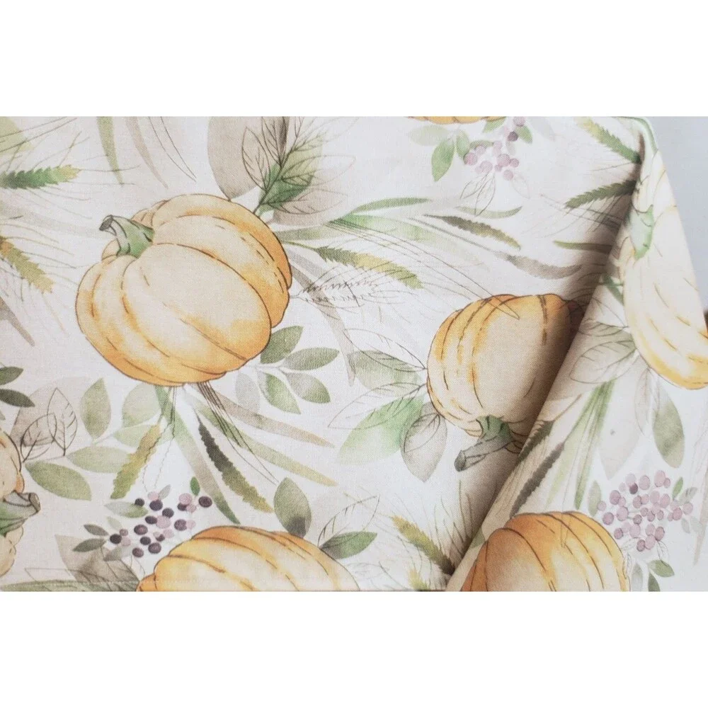 1 Printed Fabric Tablecloth, 60